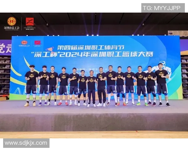 深圳篮球队技术争议引发热议球迷与专家观点碰撞激烈