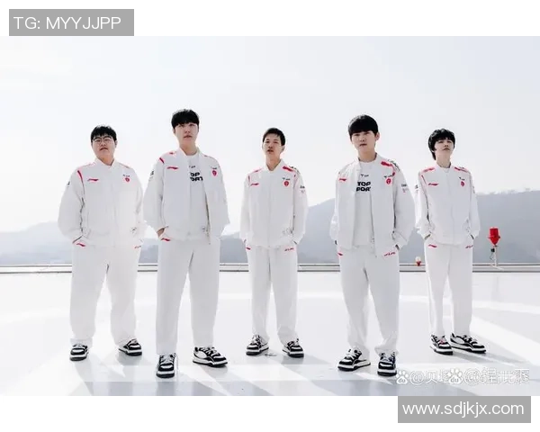 聚焦DOTA2：深入探讨TES战队的战术创新与技术分析